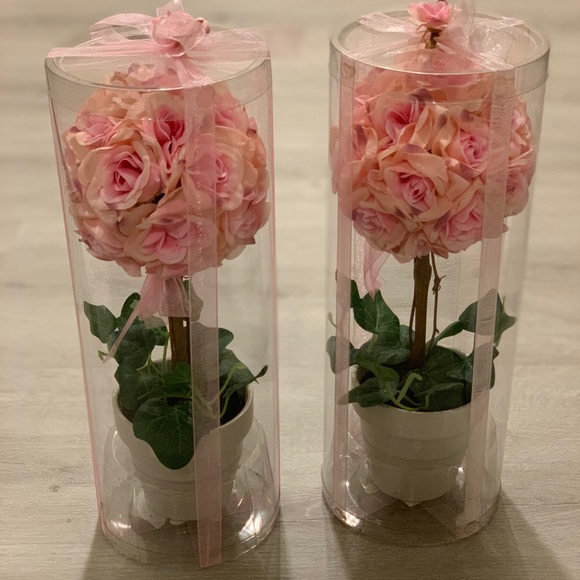 Two Brand New Pink Roses Floral Topiaries- - Picture 1 of 5